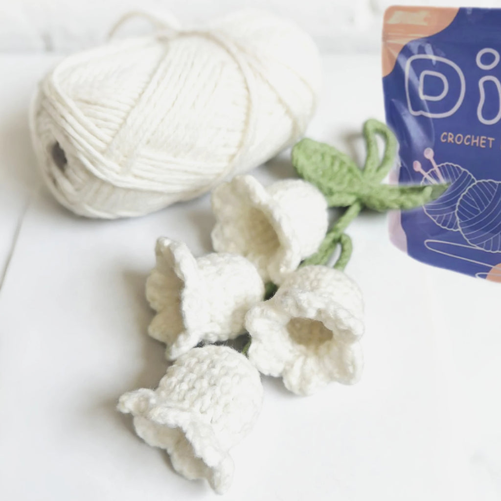 Kit crochet pendentif brin de muguet
